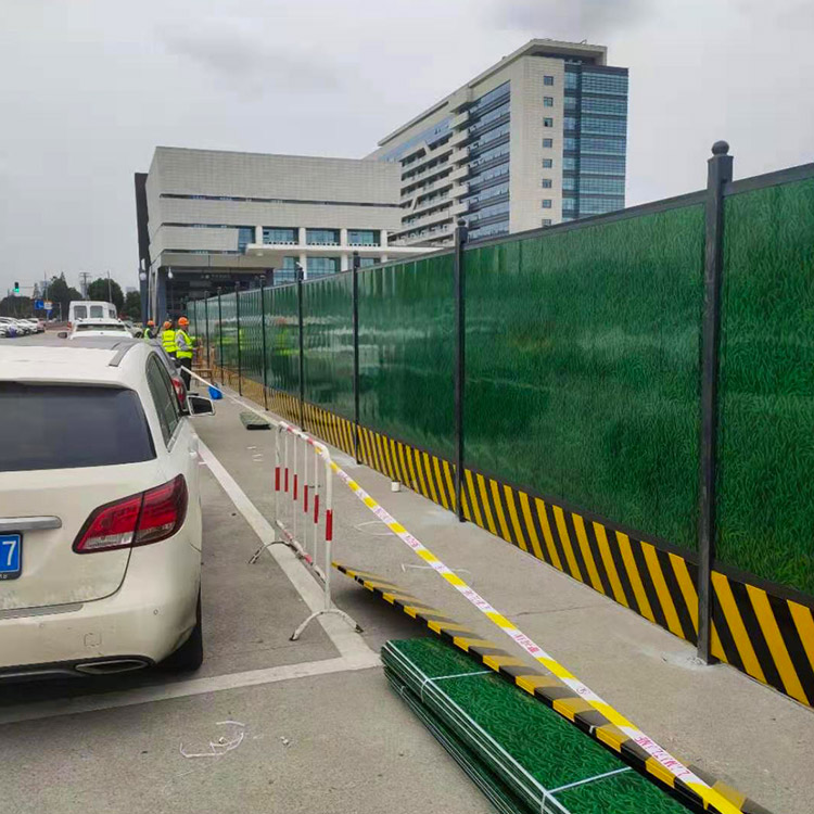 工地镀锌彩钢板围挡-围挡镀锌夹芯压型钢板价钱-amjs澳金沙门线路首页-amjs澳金沙门线路首页实业洛阳围挡厂家